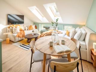 TurnKey I Republic Square Apartments - Praga - 2