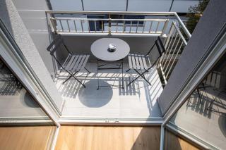 Bright Newly Renovated Apartment with Balcony - Special WHITE RABBIT 21 Apartment, Basel, up to 6 guests - 9