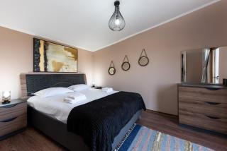RAI Lodges Bran - Group-Friendly Private Retreat - 7
