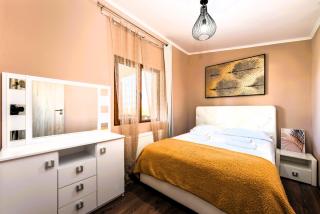 RAI Lodges Bran - Group-Friendly Private Retreat - 8