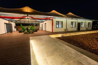 Spacious 5BR Canopy Home with Farm - 2
