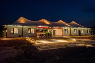 Spacious 5BR Canopy Home with Farm - 0