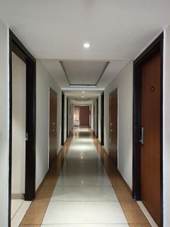 Paradise Grand Hotel Delhi igi Airport - 5