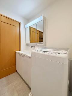 Tokaichi BLD by b hotel - Modern 3BR Near Peace Park Perfect for Long Stay - 2