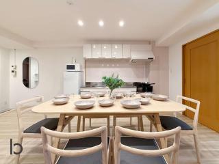 Tokaichi BLD by b hotel - 2BR Apt with Kitchen near Peace Park Walk to Tram - 6