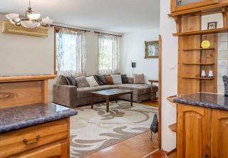 Spacious 2BR Apartment at Red Square Varna by Flat Manаger - 8