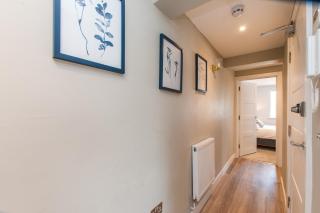 Marsh House - 9