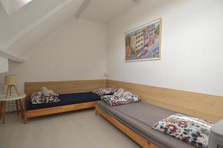 Triplex avec jardinet - wifi - à 400m de la plage - 3