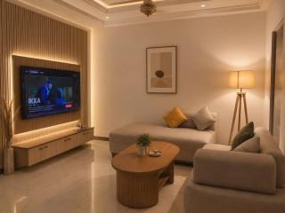 Spacious & Stylish 4-Bedroom Home in Prime DHA Phase 6 - 0