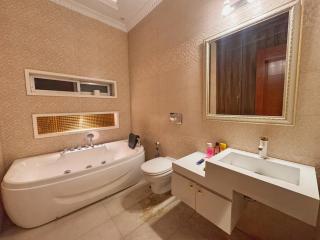 Spacious & Stylish 4-Bedroom Home in Prime DHA Phase 6 - 4