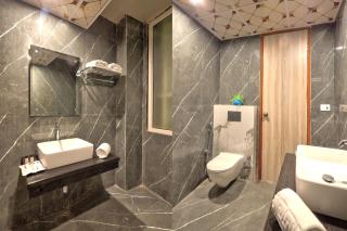Hotel East End Suites - 7