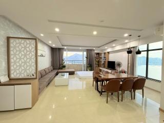 Apartment 4032, 3 Bed-2WC-Ocean and city view - 0