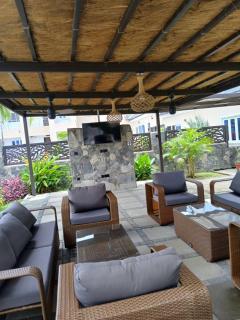 Stallion Luxury Suites Mararaba - 2