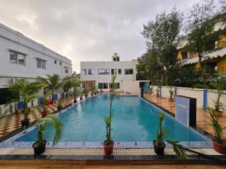 JBL Beach Resort - 4