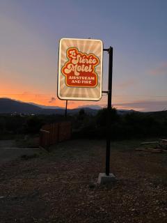 Le Stéréo Motel - 9