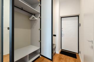 2-5 Novopecherski Lypky, Verkhogliad 19b, Kyiv centre, panoramic city view, 15 kW backup power, Petrovdom Apartment - 1