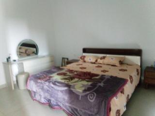 Flora House - 1