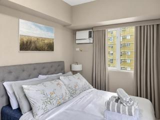 1 Bedroom Unit in Avida Towers Riala Tower 1 - 2