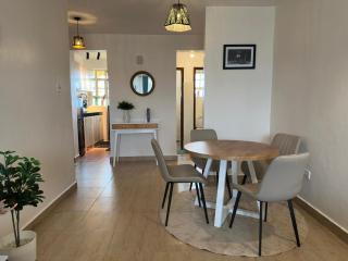 Green Oak 2BR Apartments Makutano Meru - 3