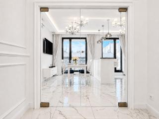 White Marble Palace Apartment 2xParking WiFI AC Fireplace Balcony Terrace Security Vistula River Wawel Castle Old Town - 5