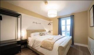 2BR Apartment - Relocation and Contractor - Sleeps 4 - 7