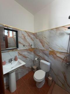 Nook Tirana Hostel - 3