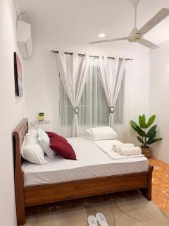 ZURI Botanica - 6