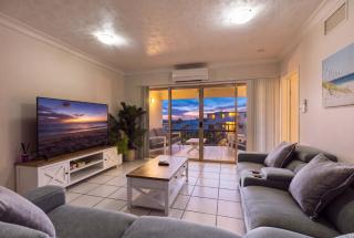 Bundock Court Retreat - 0
