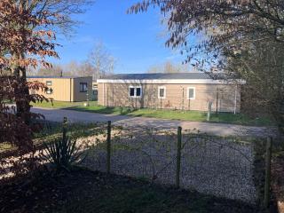 Chalet Stelleplas Hondvriendelijk 4 persoons chalet met omheinde tuin - 3