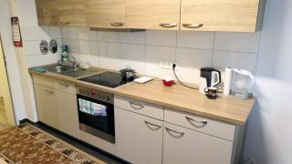 Private Apartment near Leine Center - 1
