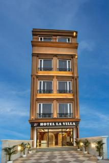 Hotel La Villa - 2
