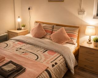 Farm Lodge - 1