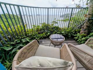 Flamingo Cat Ba with Cat Co beach view by Vright - 2