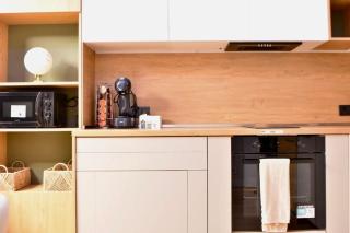 Elegant 2BR in City Center - 7