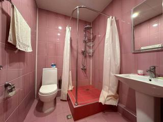 2 Bedr 2 bath Republic Sq Apart - 4