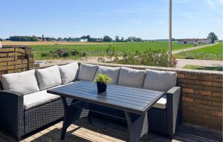 4 Bedroom Beautiful Home In Glemmingebro - 4
