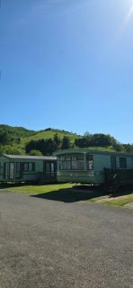 Caravan - Sleeps 8 pet friendly - 1