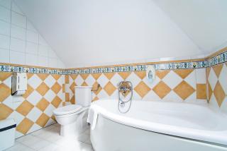 Gastland M1 Hotel & Conference Center - 7