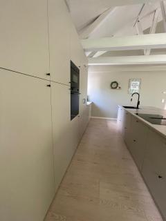 Ironman accommodation - Modern family villa in Berga - 8