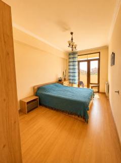 Sunny City Retreat - 1