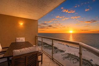 Emerald Isle Unit 1402 - 9