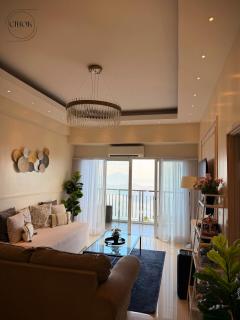 Tagaytay Luxury Penthouse - Panoramic Taal View, Pool & Balcony - 0