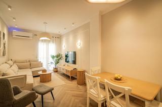 Homey luxury 2 bedroom apartment - 4