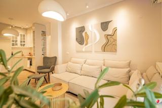 Homey luxury 2 bedroom apartment - 4