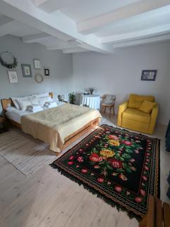 The House of Flowers - 3