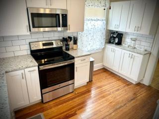 Bay Breeze Place - 2