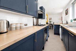 Earp House - Allerton Liverpool Stay - Sleeps 7 - 6