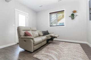 The Nolan Nook - 7