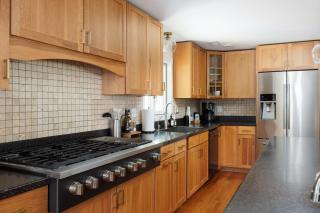 M22 Birch House - Family friendly with shared beach & large kitchen - 1