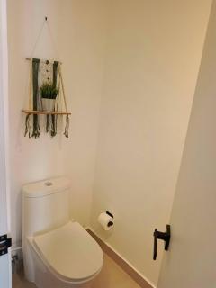 Spacious 1-Bedroom Apartment with Shared Pool in Punta Cana - 3